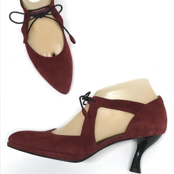 Stuart Weitzman Shoes - STUART WEITZMAN Suede Vtg Look RETRO Tie Heels 6.5